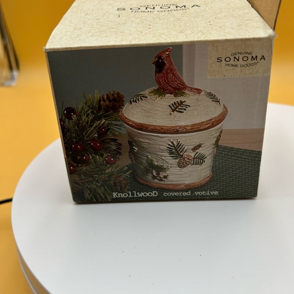 Sonoma Knollwood cardinal votive holder, Christmas decor - Picture 3 of 4